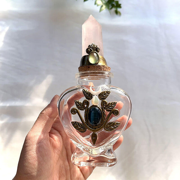 LEAF TOTEM MAGIC BOTTLE WITH ROSE QUARTZ POINT CAP