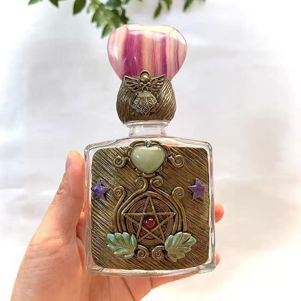 PENTACLE  MAGIC BOTTLE WITH FLUORITE HEART CAP